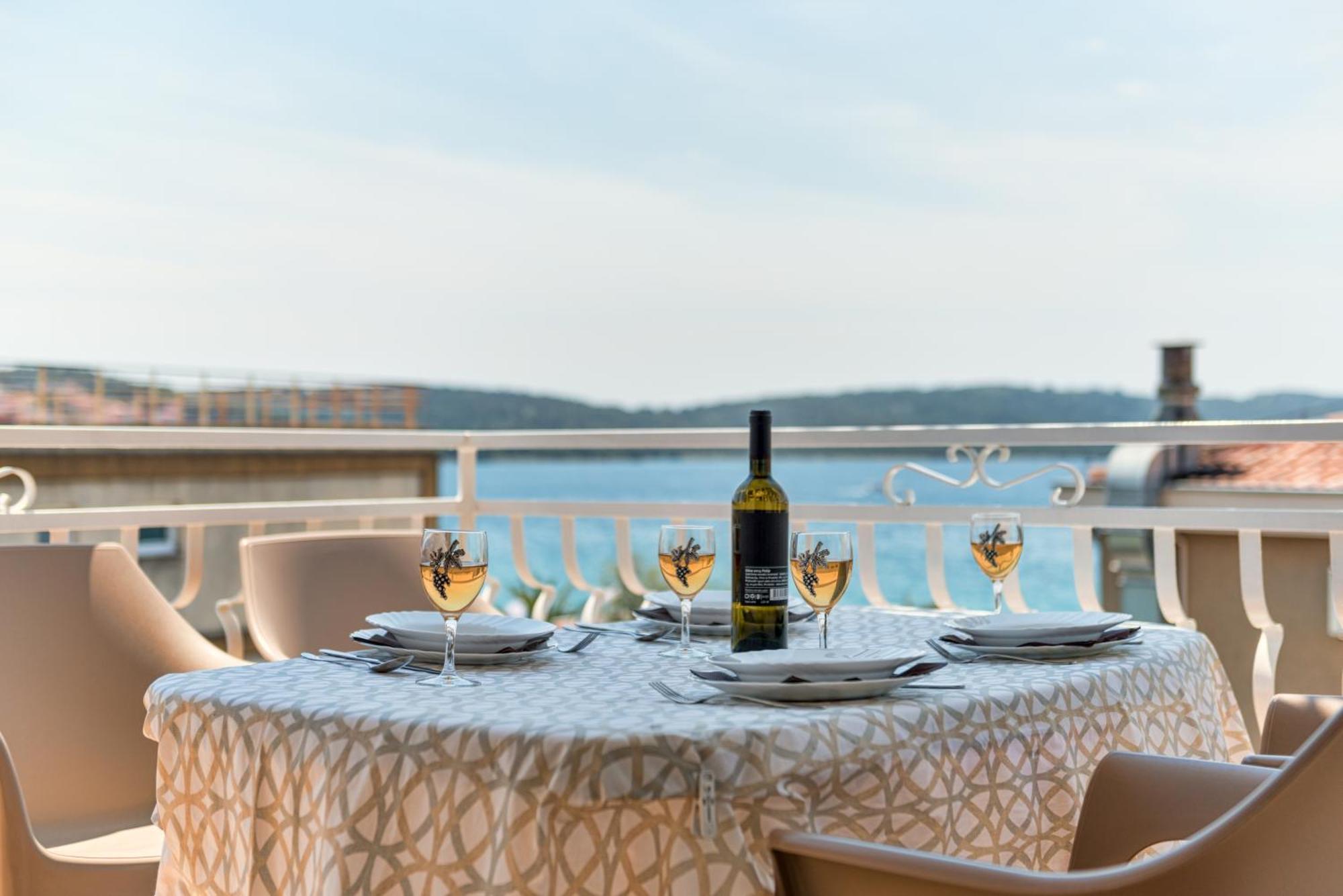 Villa Daniela Трогир Экстерьер фото